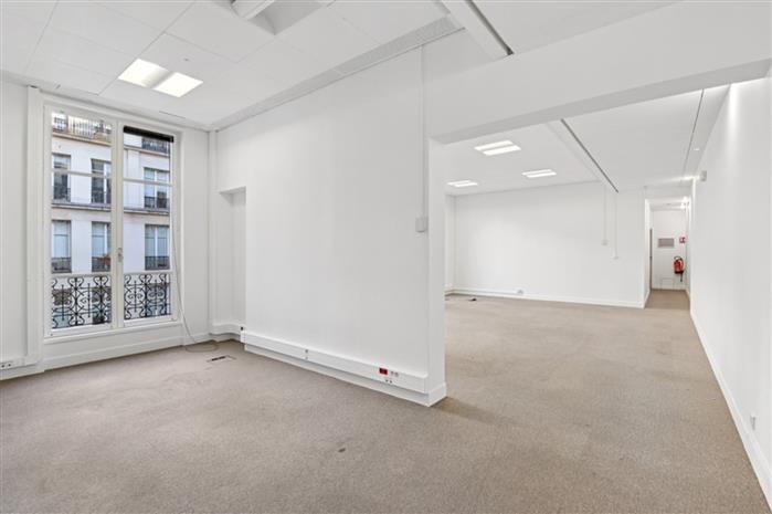 Bureau Location 75009 PARIS 3-5 RUE SAINT GEORGES