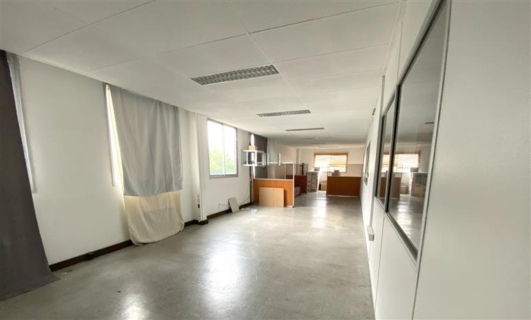 Local d'activités Location 31100 TOULOUSE