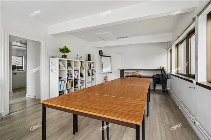 Local d'activités Location 94240 L'HAY LES ROSES