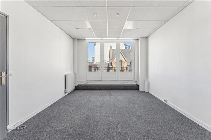 Bureau Location 75017 PARIS 35 BOULEVARD BERTHIER
