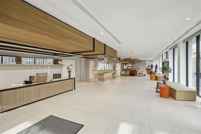 Bureau Vente/Location 92400 COURBEVOIE 11 AVENUE DUBONNET