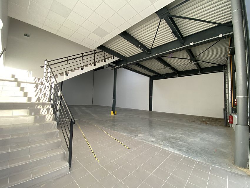 Local d'activités Location 77127 LIEUSAINT