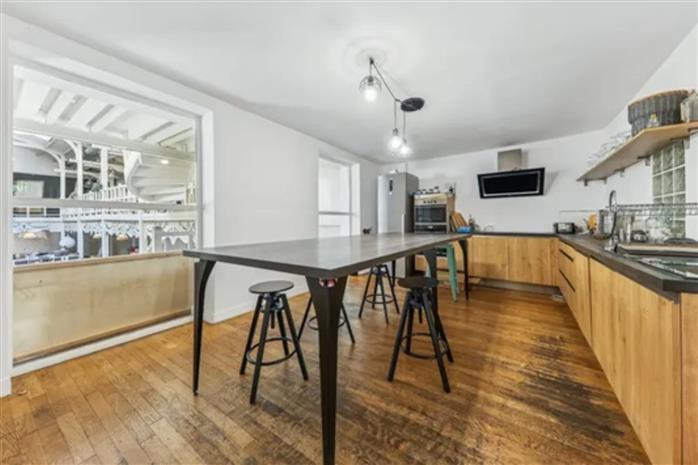 Bureau Location 75010 PARIS 237 RUE LA FAYETTE