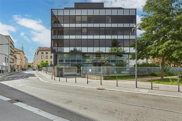 Chargement de l'image...