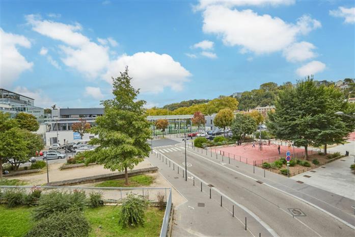 Bureau Location 69009 LYON 2 RUE DE LA CLAIRE