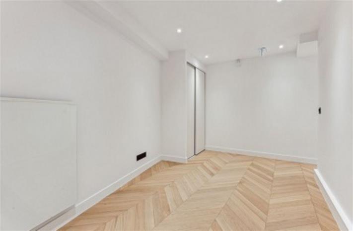 Bureau Location 75008 PARIS 3 RUE TRONCHET