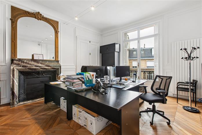 Bureau Location 75008 PARIS 55 RUE PIERRE CHARRON