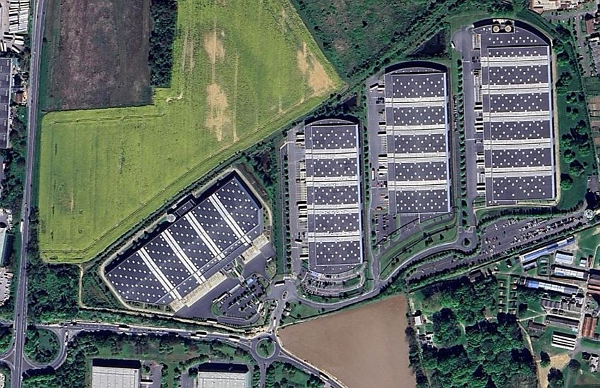 Entrepôt / Local d'activités Location 95470 SURVILLIERS