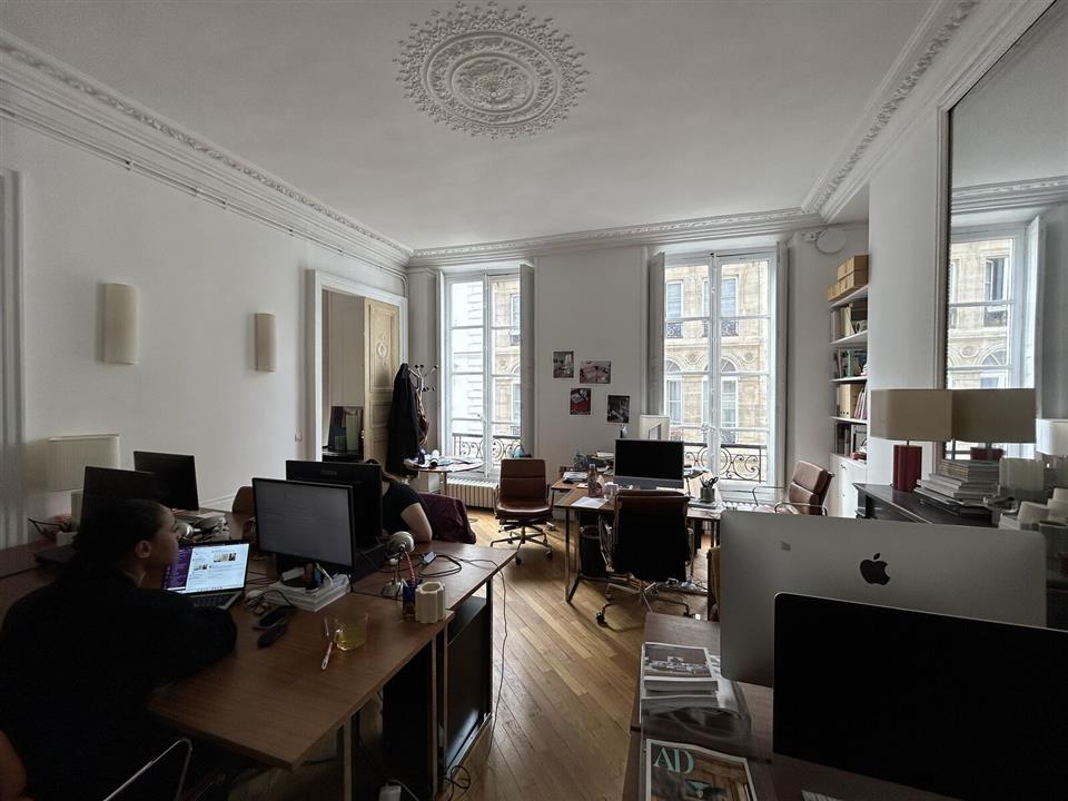 Bureau Location 75010 PARIS