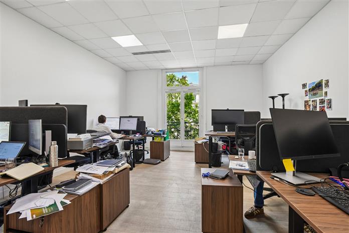 Bureau Location 75008 PARIS 37-39 AVENUE DE FRIEDLAND