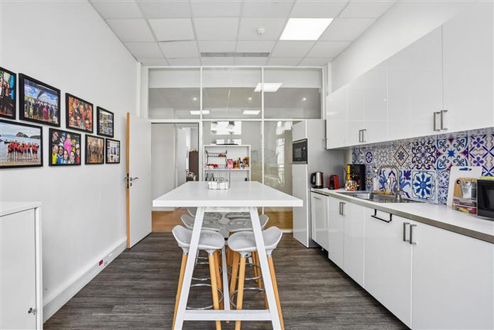 Bureau Location 75008 PARIS 37-39 AVENUE DE FRIEDLAND