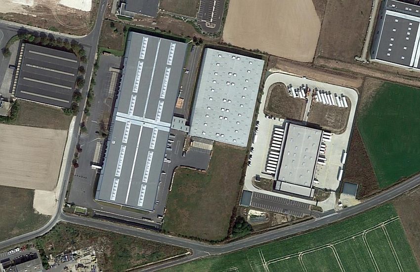 Entrepôt / Local d'activités Location 51520 LA VEUVE