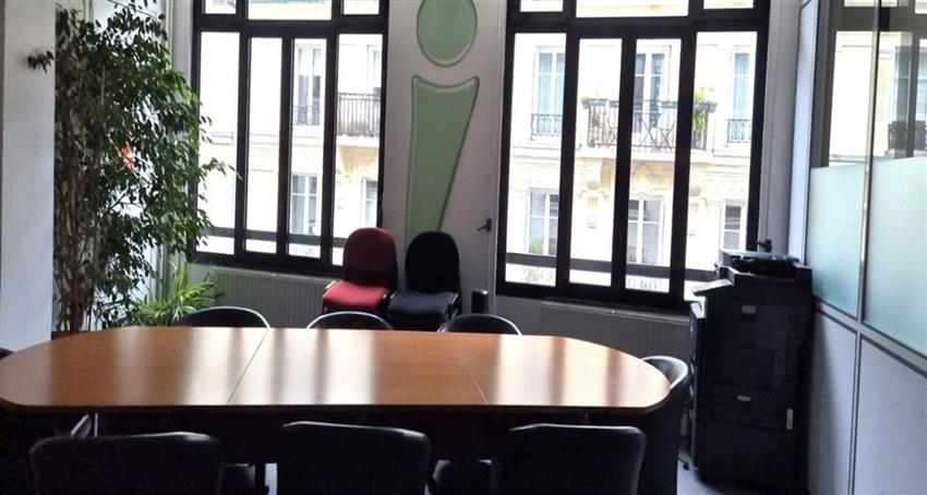 Bureau Location 75010 PARIS 43 RUE DE DUNKERQUE