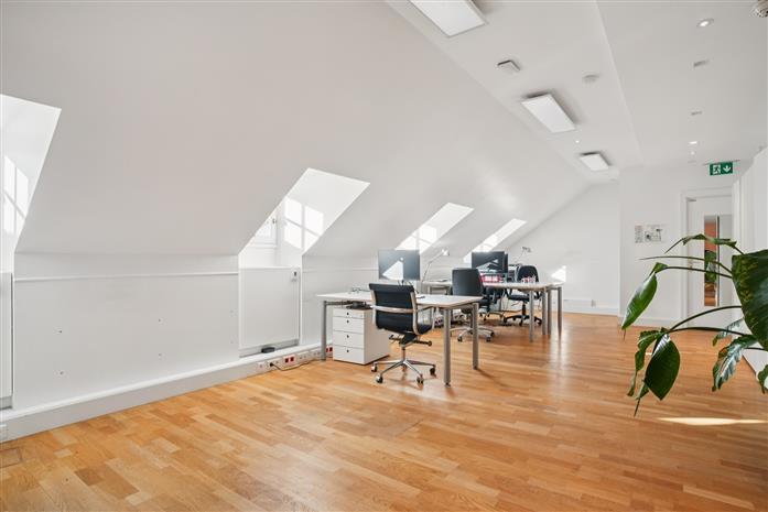 Bureau Location 75008 PARIS 25 RUE ROYALE