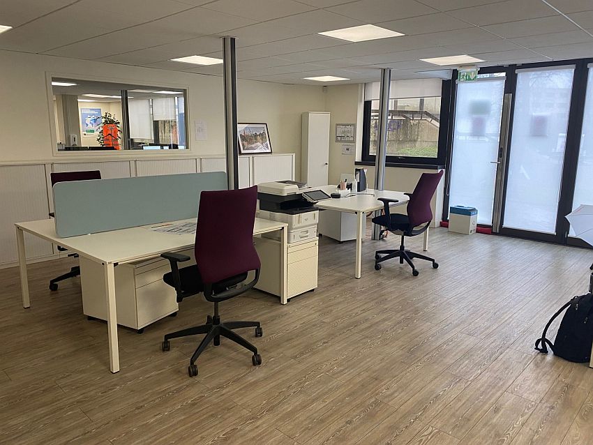 Bureau Location 77185 LOGNES