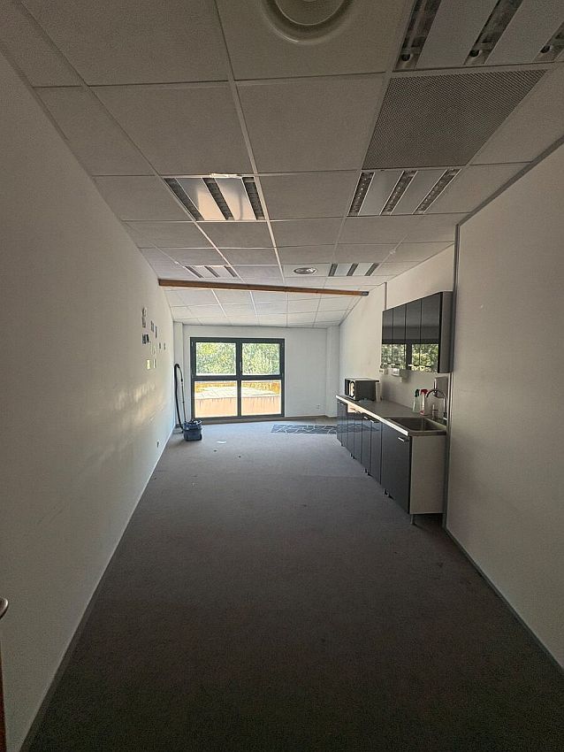 Bureau Vente 13100 LE THOLONET