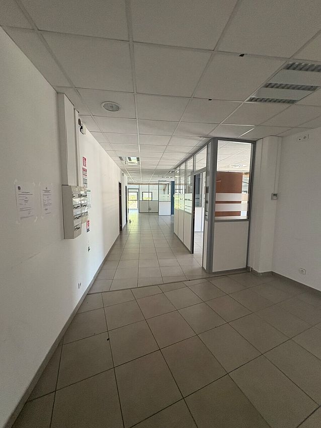 Bureau Vente 13100 LE THOLONET
