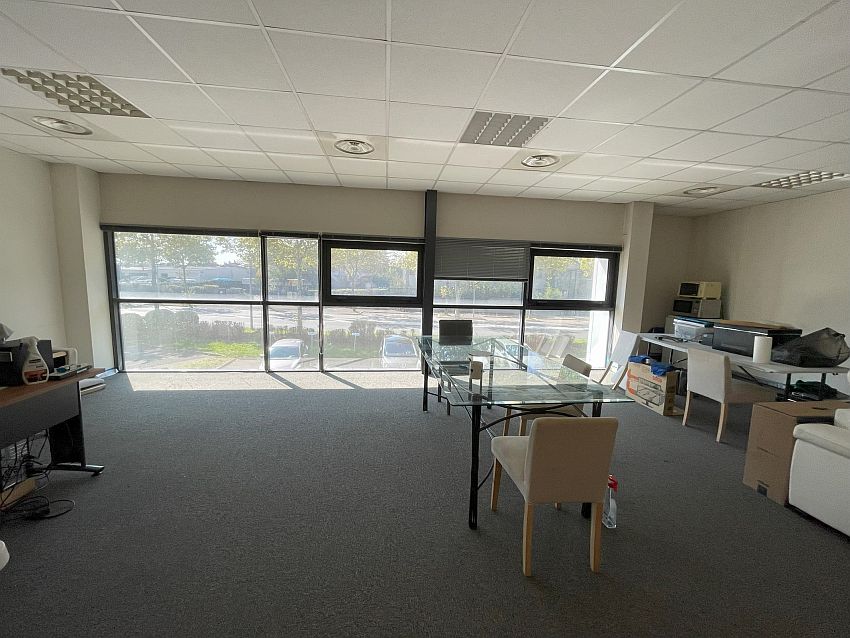 Local d'activités Location 69150 DECINES CHARPIEU