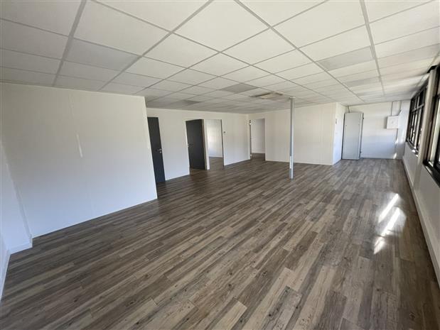 Bureau Location 44300 NANTES 8 BOULEVARD ALBERT EINSTEIN