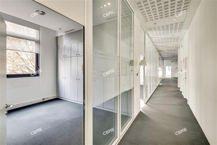 Bureau Location 92300 LEVALLOIS PERRET 141 RUE JULES GUESDE