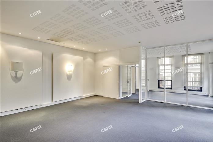 Bureau Location 92300 LEVALLOIS PERRET 141 RUE JULES GUESDE