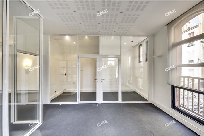 Bureau Location 92300 LEVALLOIS PERRET 141 RUE JULES GUESDE