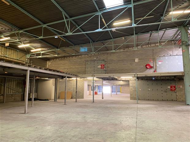 Local d'activités Location 13400 AUBAGNE