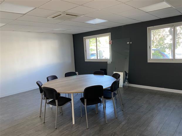 Local d'activités Location 13400 AUBAGNE