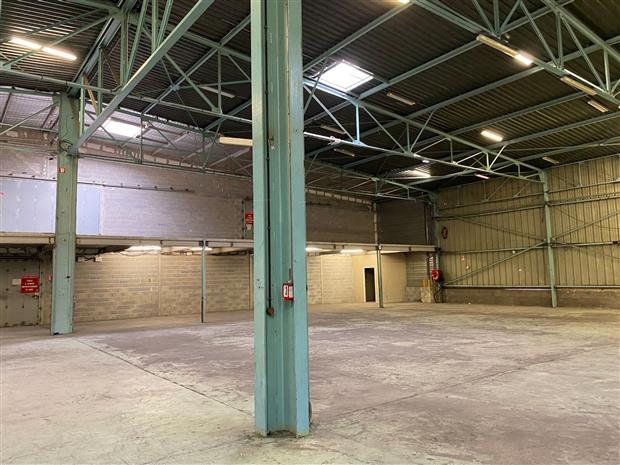 Local d'activités Location 13400 AUBAGNE
