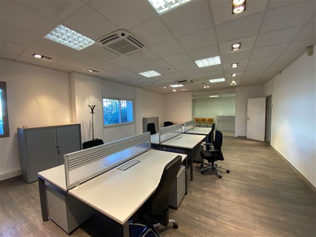 Local d'activités Location 13400 AUBAGNE