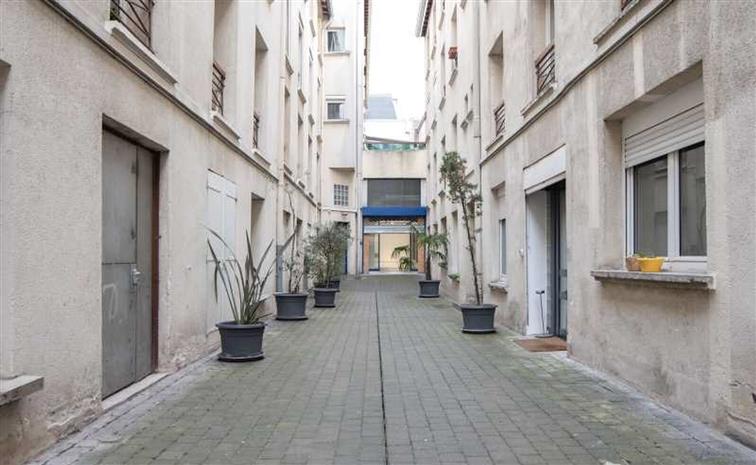 Bureau Location 75009 PARIS 92 RUE MARGUERITE DE ROCHECHOUART
