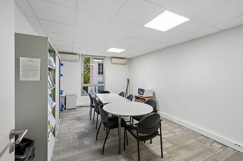 Bureau Location 92300 LEVALLOIS PERRET