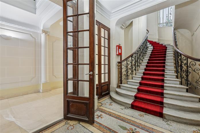 Bureau Location 75009 PARIS 62 RUE DE CAUMARTIN