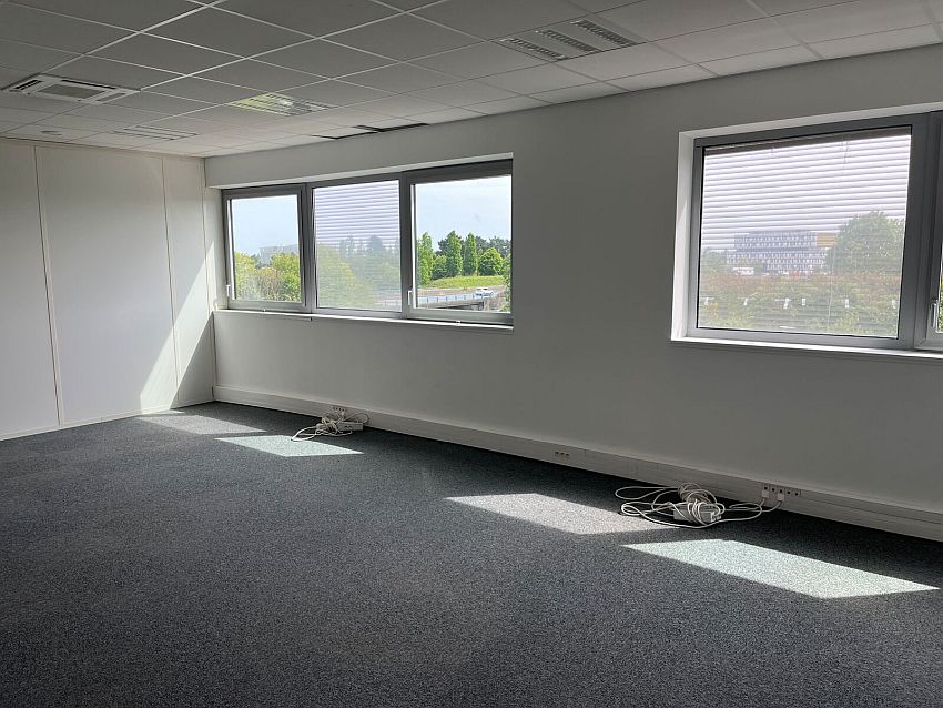 Bureau Location 44800 ST HERBLAIN 3 IMPASSE CHARLES TRENET