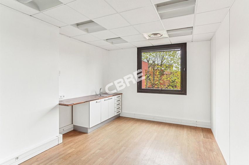 Bureau Vente/Location 78180 MONTIGNY LE BRETONNEUX