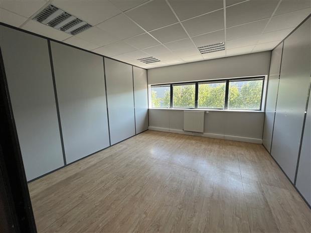 Local d'activités Location 59810 LESQUIN