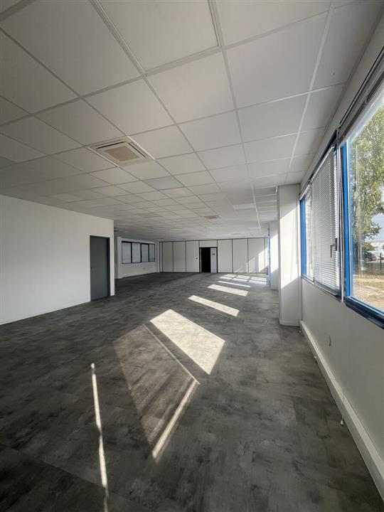 Bureau Location 33700 MERIGNAC  AVENUE DE MAGUDAS