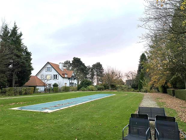 Bureau Location 59290 WASQUEHAL