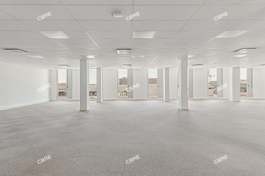 Bureau Location 33800 BORDEAUX