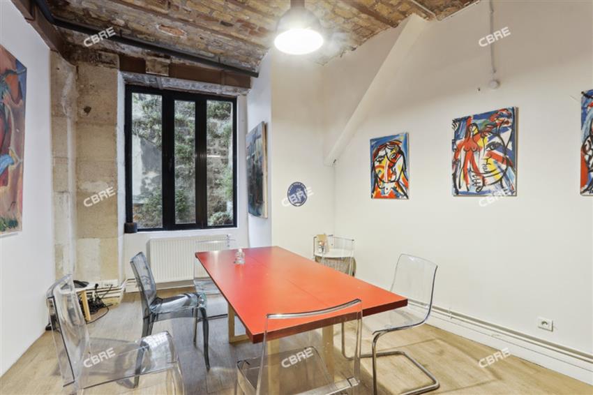 Bureau Location 75018 PARIS