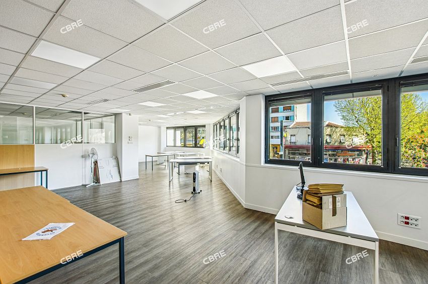 Bureau Location 93300 AUBERVILLIERS