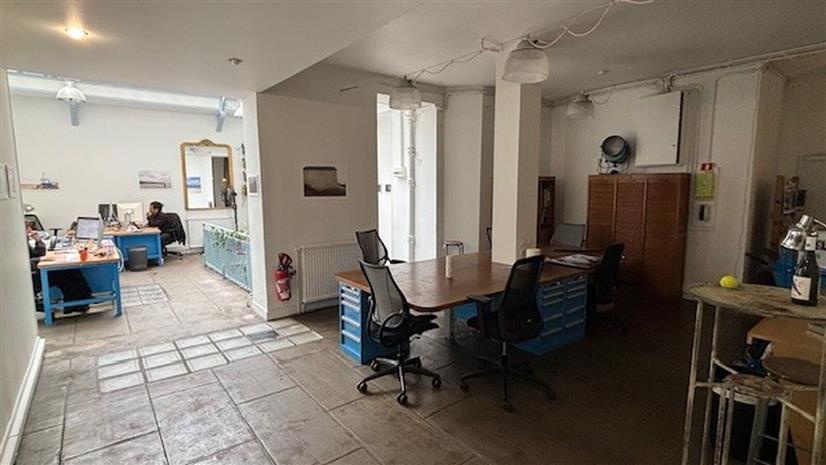 Bureau Vente 75009 PARIS
