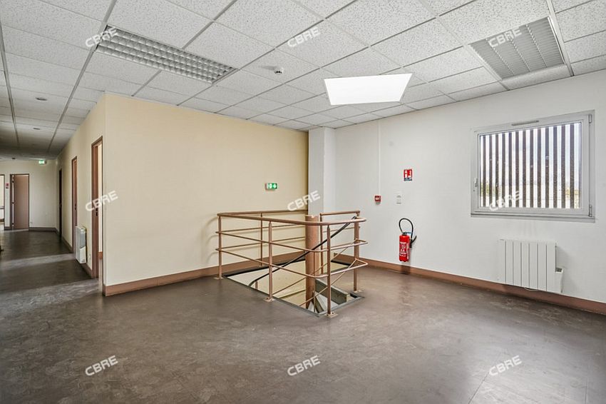 Local d'activités Location 91320 WISSOUS