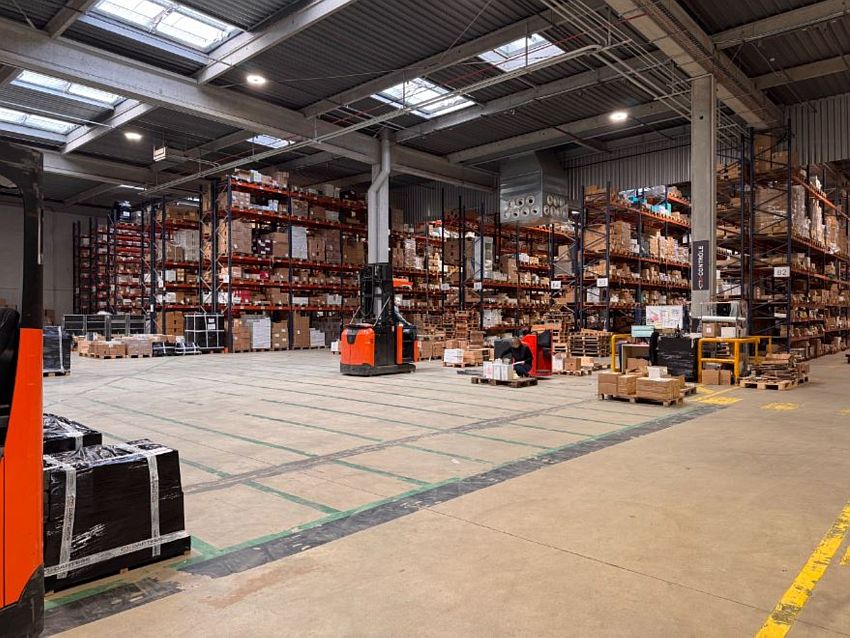 Local d'activités Vente/Location 91320 WISSOUS