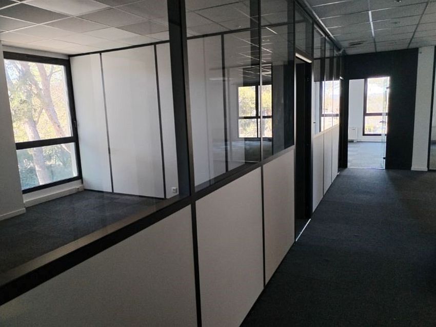 Bureau Location 13290 AIX EN PROVENCE