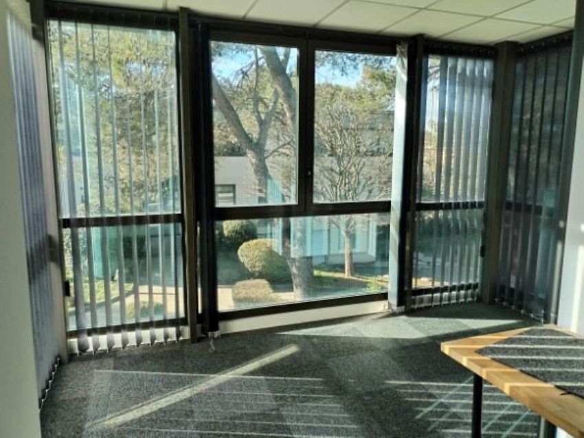 Bureau Location 13290 AIX EN PROVENCE