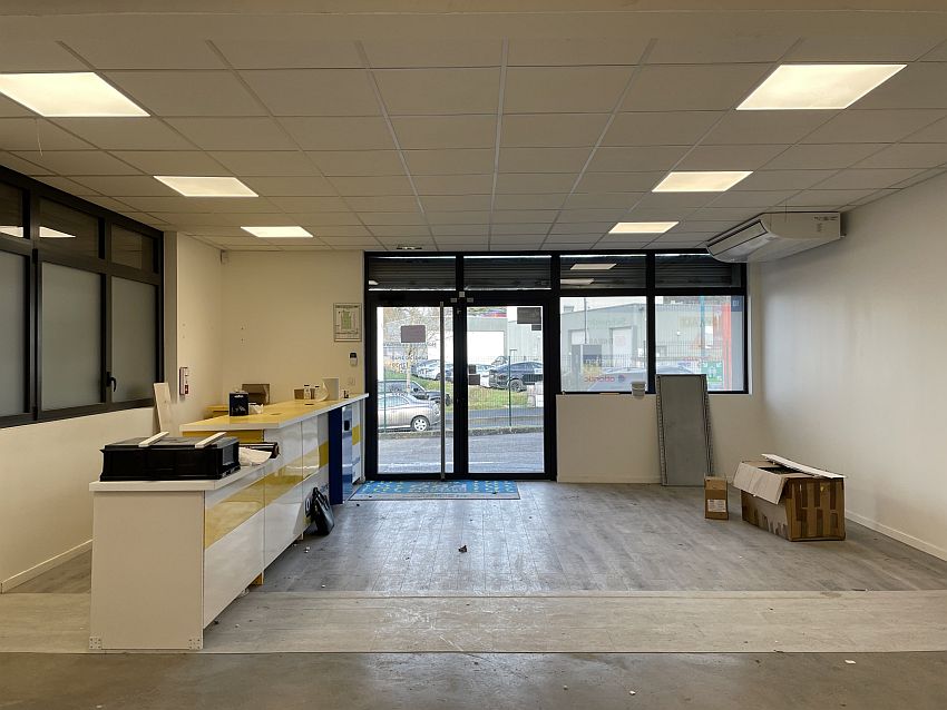 Local d'activités Location 69570 DARDILLY