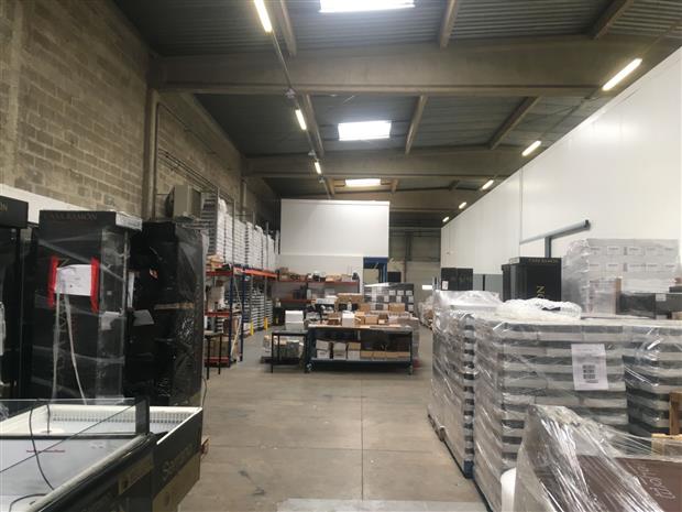 Local d'activités Location 94240 L'HAY LES ROSES