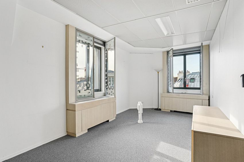Bureau Location 75002 PARIS 16-18 RUE DU 4 SEPTEMBRE