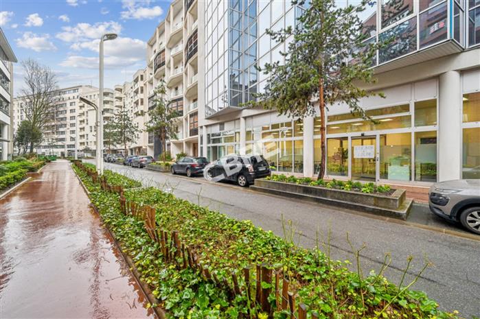 Bureau Location 92120 MONTROUGE